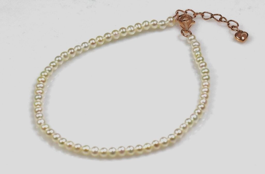 Mini Pearls Bracelet