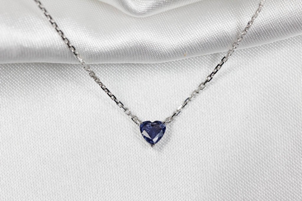 天然心型藍寶石項鏈
