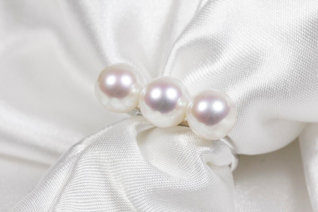 Geometry Pearl Ring